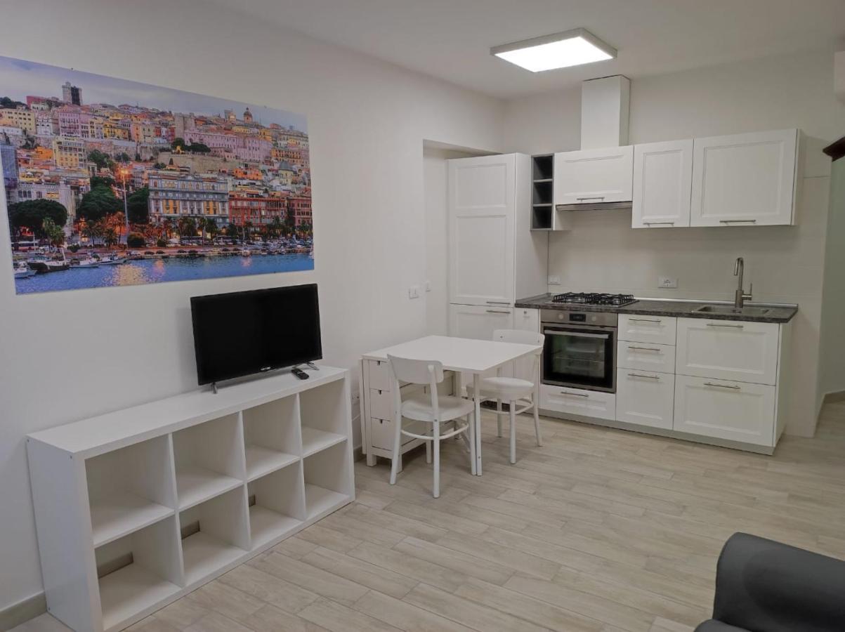 Apartments Villas 칼리아리 외부 사진